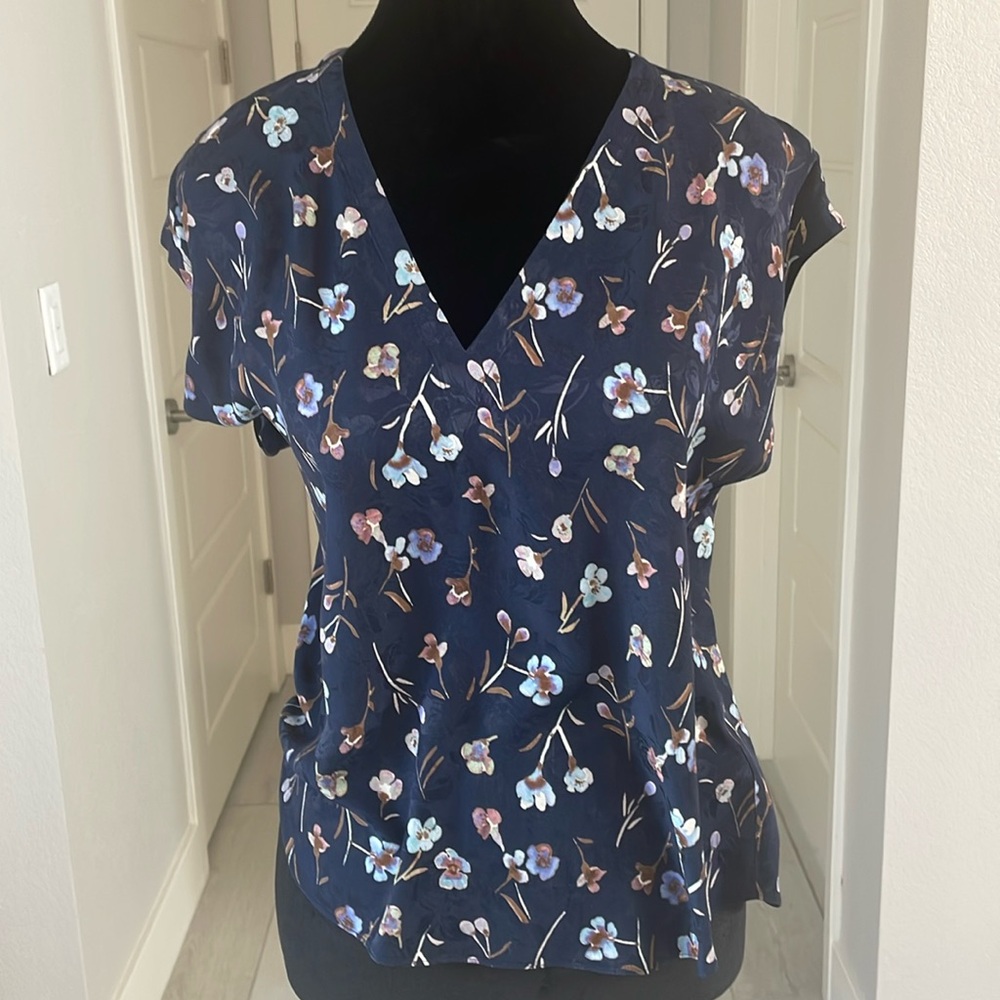 Rebecca Taylor Floral Print top in Blue Multi Colors Size 4
